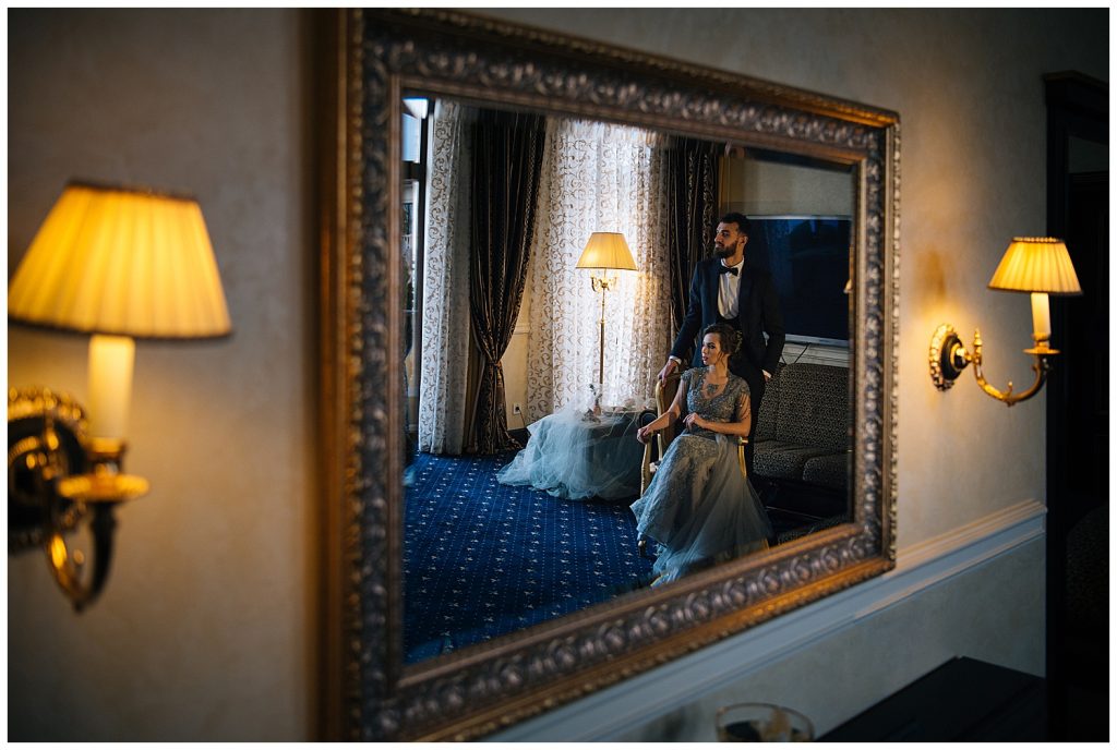 couple in mirror
