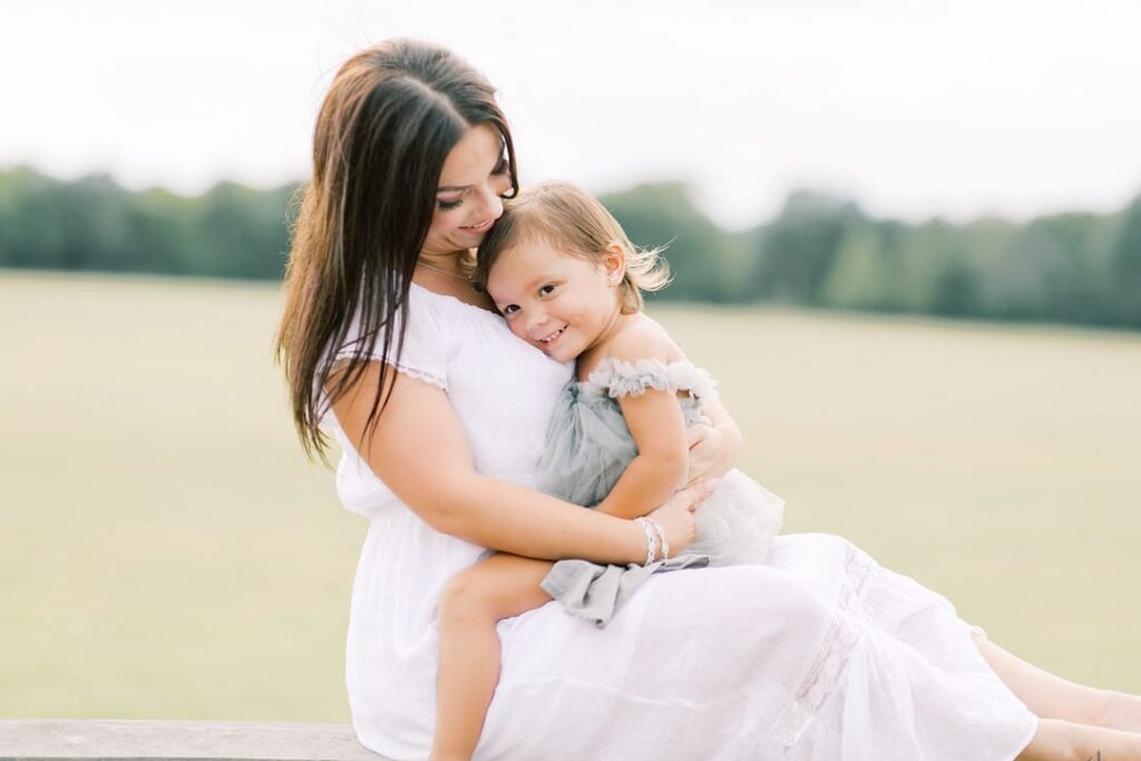 mom and daughter