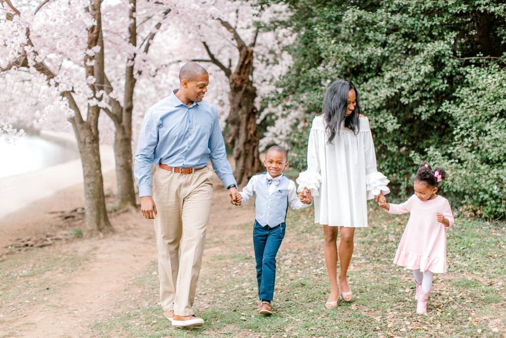 Botta__Sarah Botta Photography_Turner Family Cherry Blossoms_low