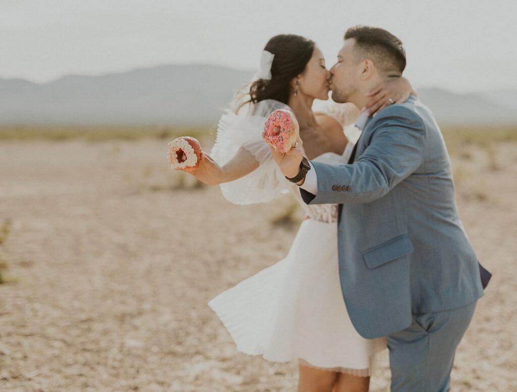 Pastels Pinkbox Elopement In Seven Magic Mountains_Hotzel Photography_mojave colorshoot 34 2_low