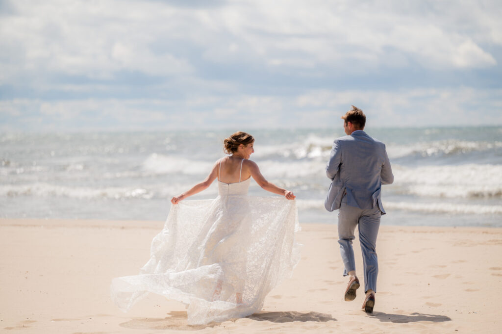 Walking running pose life and lights photography scaled 1