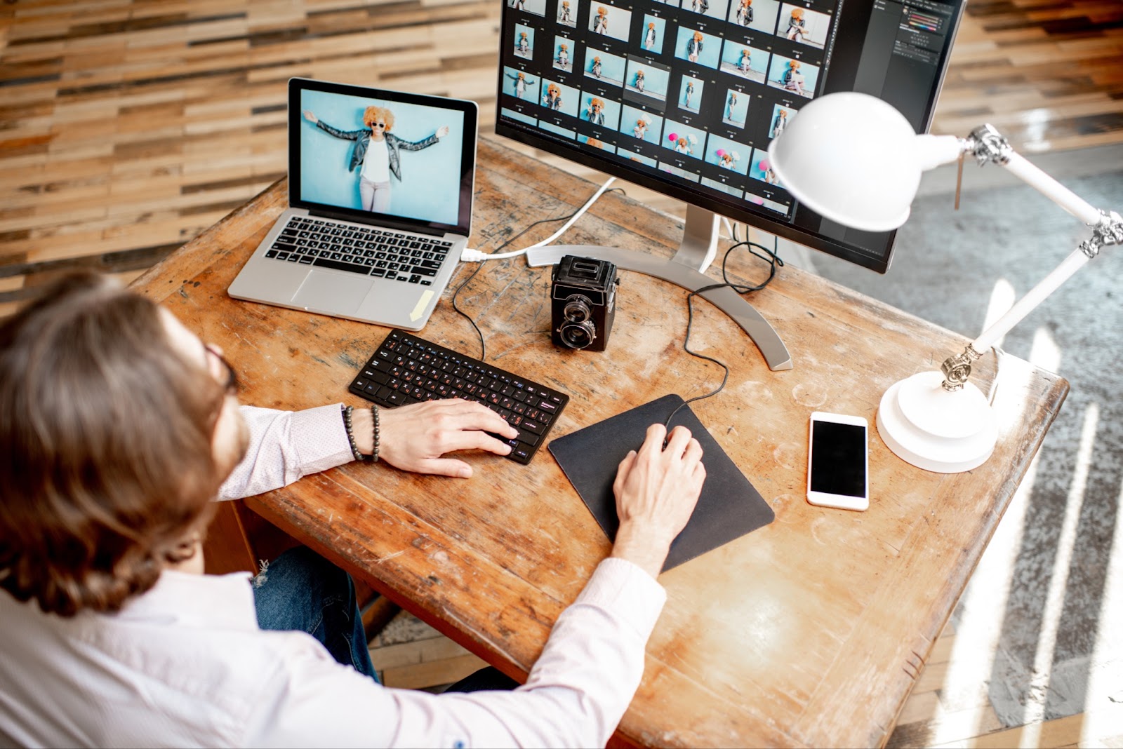 Photographing using AI Photography Software