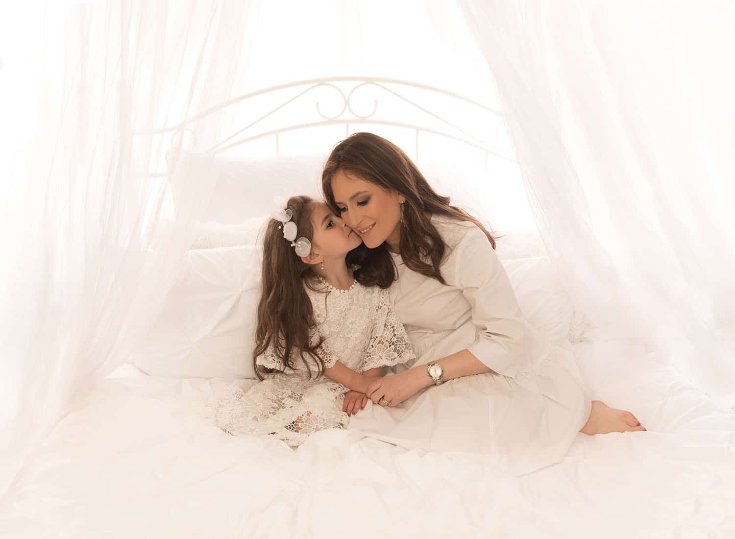 Behind the Scenes with a DIY Newborn Photographer