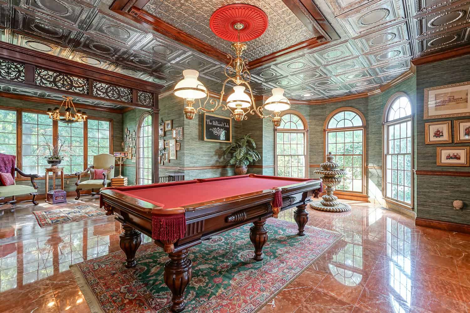 41 Fascinating Photos That Will Inspire More Powerful Portraits: Real Estate Photographer Joe Alfano