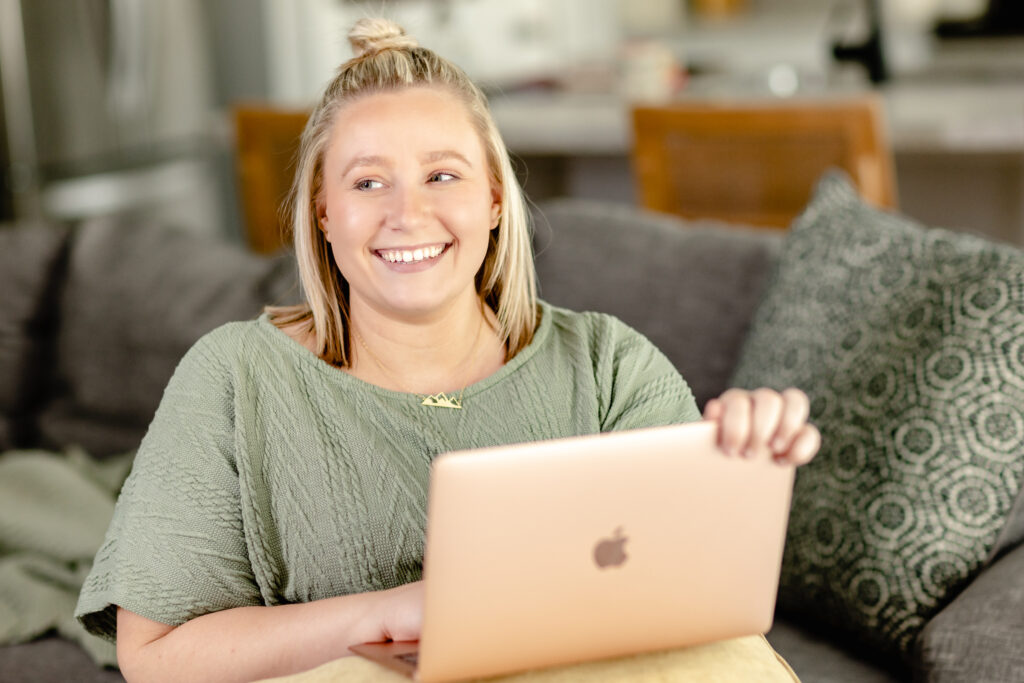 woman with laptop