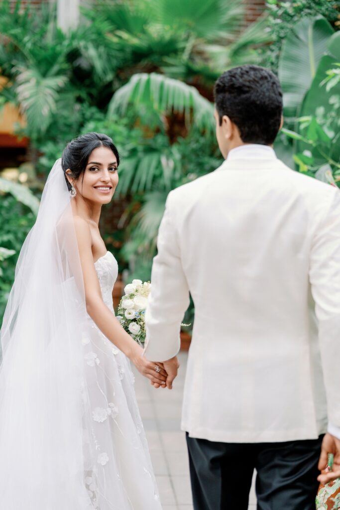 walking running pose Shukhrat Kamalov Photography 01