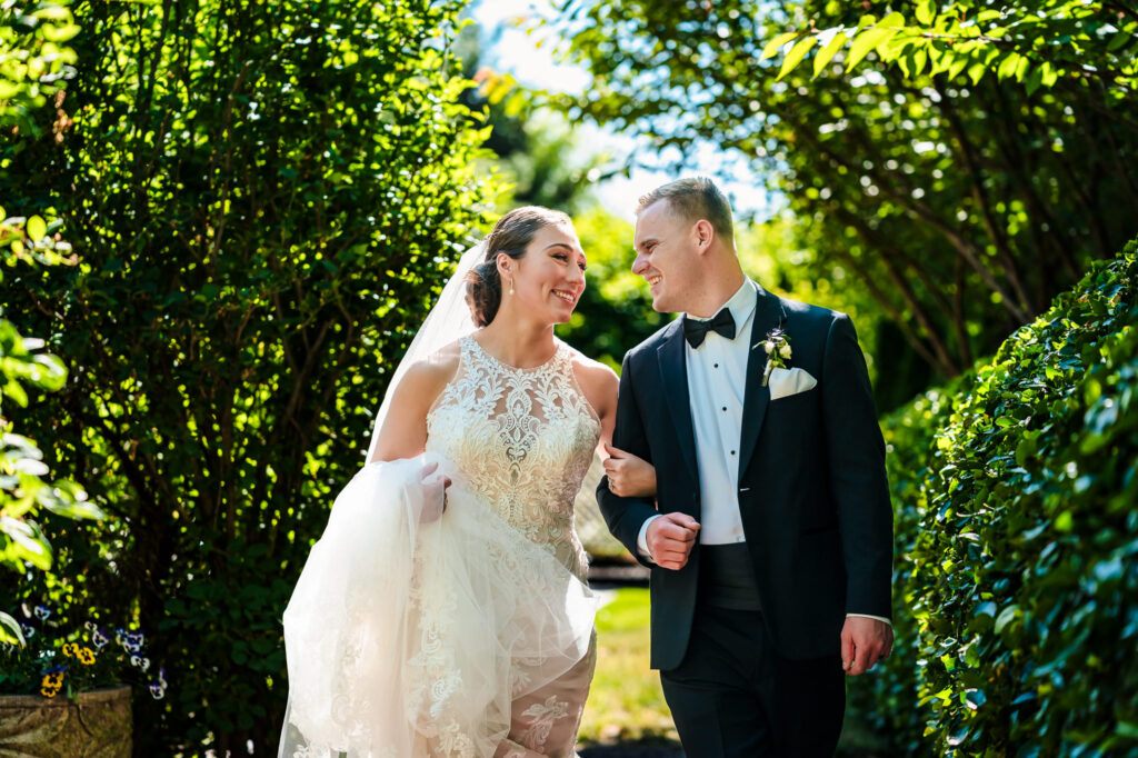 walking running pose smj photography 2